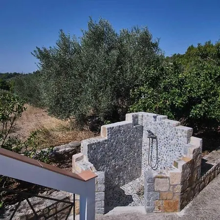 别墅 Aelia Alónnisos